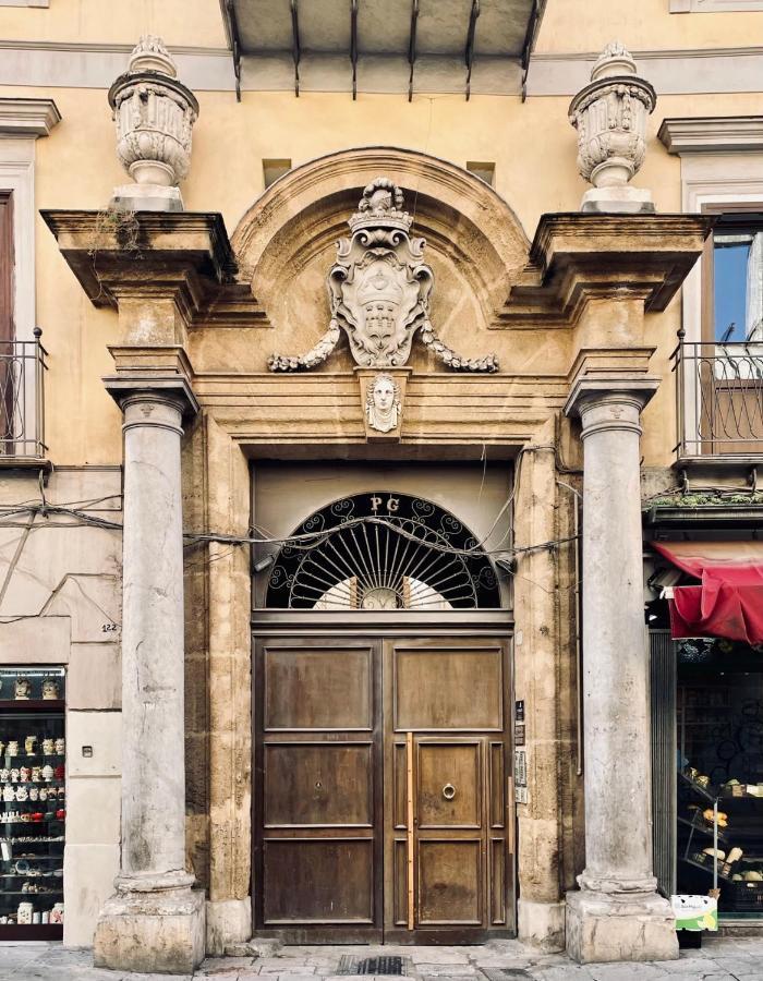 124 Maqueda Apartments Palermo Exterior photo